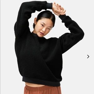 Outdoor Voice Mega Fleece Crew Sweatshirt XL and tote NWT